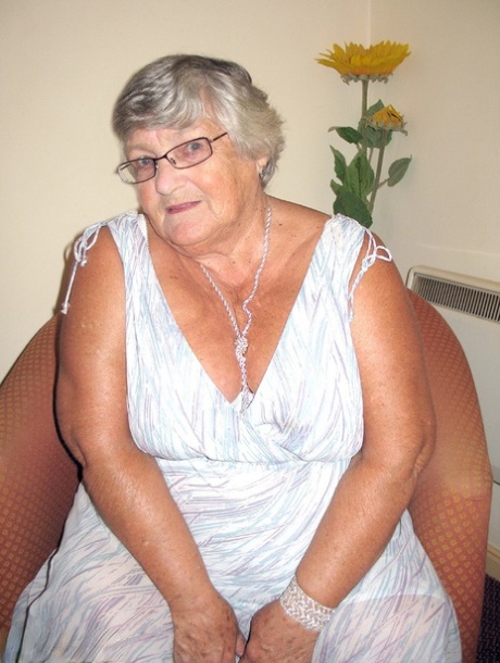 Grandma Libby pornstar xxx photo