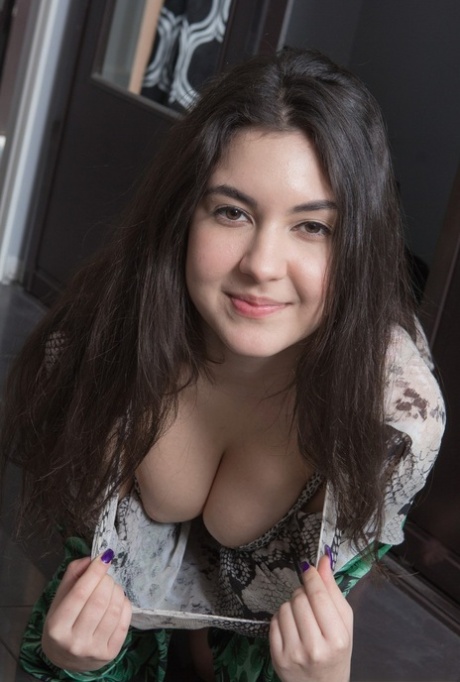 bedstemor hængende bryster varm hd pic