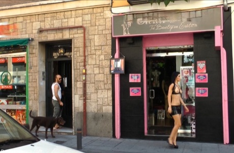 ショートスカート ハイヒール 無料ポルノ アーカイブ