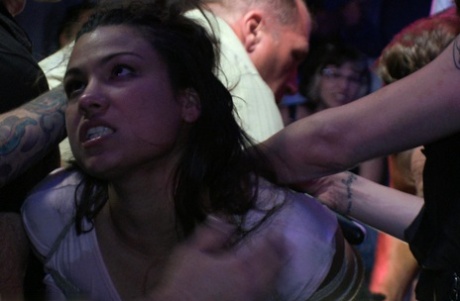 одетый трах горячо идеально изображений