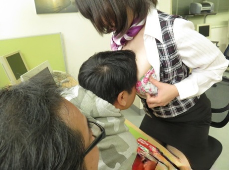 lésbicas de peitos pequenos hd coleção