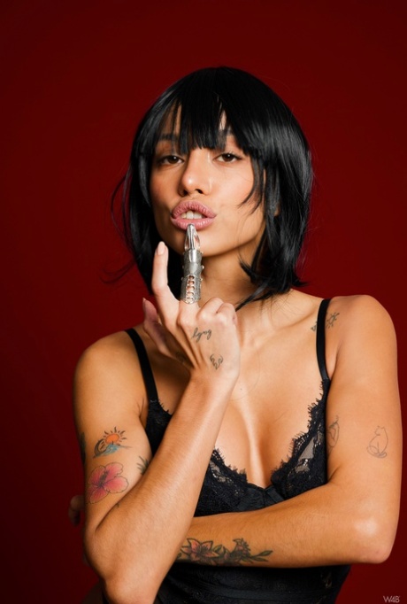 Camila Luna pornstar img