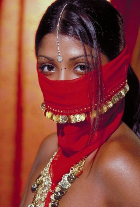 异国情调的青少年 熱的 畫廊