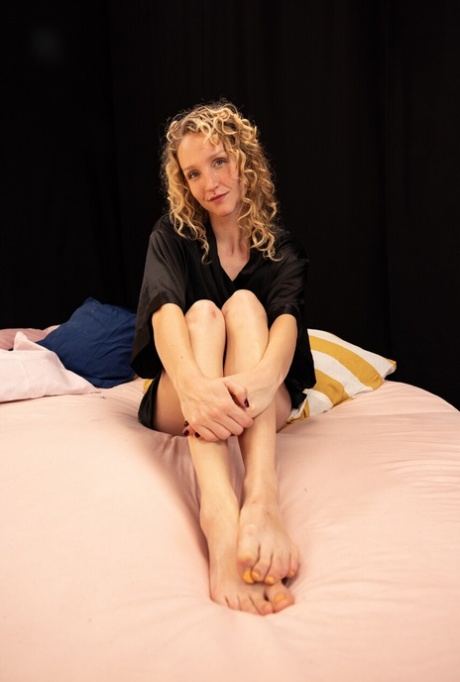 colegiala con falda levantada bastante xxx recopilación