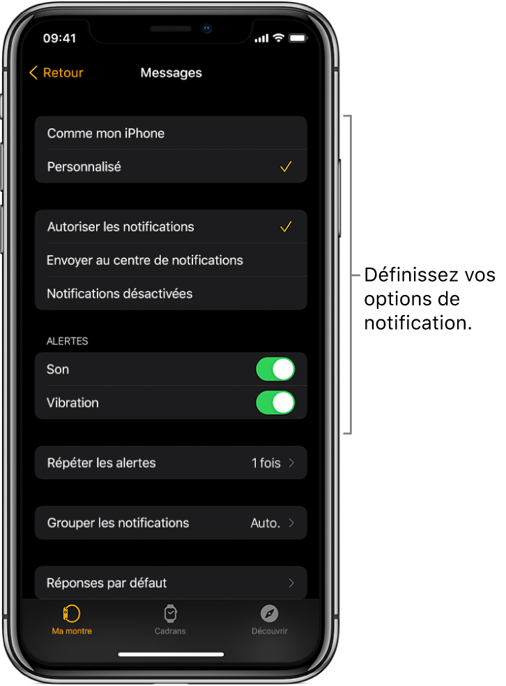 Réglages Messages dans l’app Apple Watch sur l’iPhone. Vous pouvez choisir d’afficher ou non les alertes, activer le son et les vibrations, et répéter les alertes.
