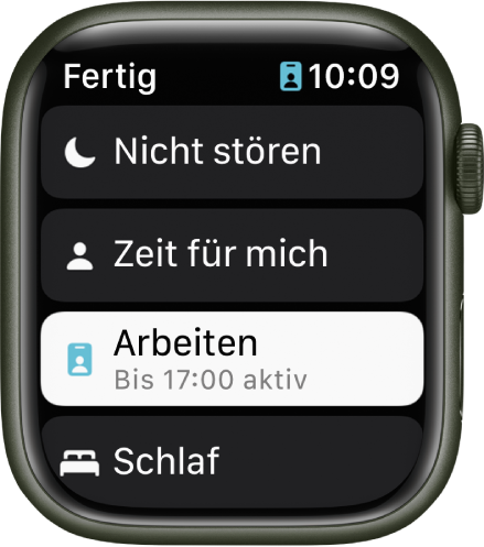Die Fokus-Liste enthält „Nicht stören“, „Zeit für mich“ und „Schlafen“. Der Fokus „Arbeiten“ ist aktiv.
