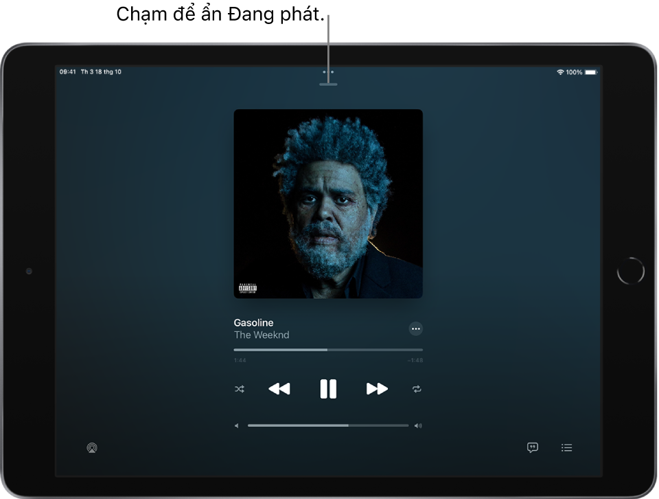 Màn hình Đang phát đang hiển thị bìa album. Bên dưới là tiêu đề bài hát, tên nghệ sĩ, nút Thêm, đầu phát, các điều khiển phát, thanh trượt âm lượng, nút Đích phát lại, nút Lời bài hát và nút Hàng đợi. Nút Ẩn Đang phát ở trên cùng.