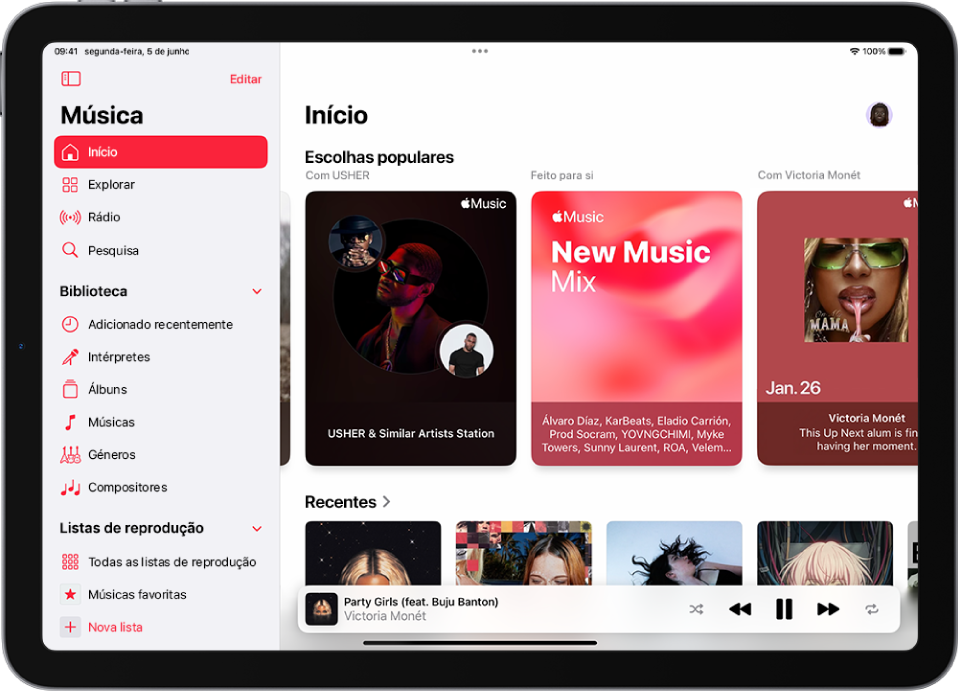 O ecrã Início com a barra lateral à esquerda e a secção Início à direita. O ecrã Início mostra escolhas populares na parte superior. A música reproduzida recentemente aparece por baixo e mostra quatro capas de álbuns. O leitor está na parte inferior à direita.