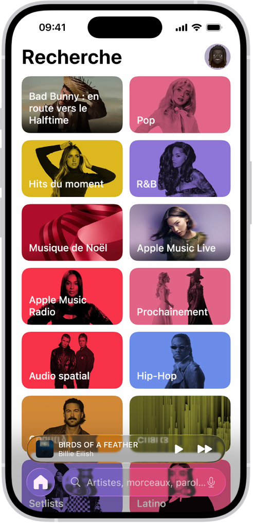 L’onglet Recherche, avec le champ de recherche en haut. Plusieurs catégories musicales s’affichent en dessous, comme Hits du moment et Thérapie sonore.