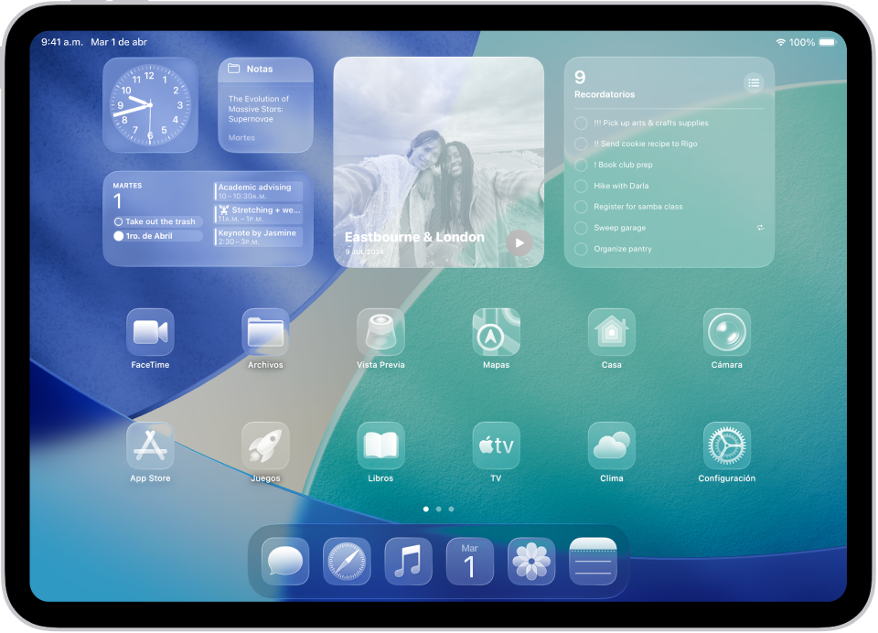 Pantalla de inicio del iPad personalizada con widgets.