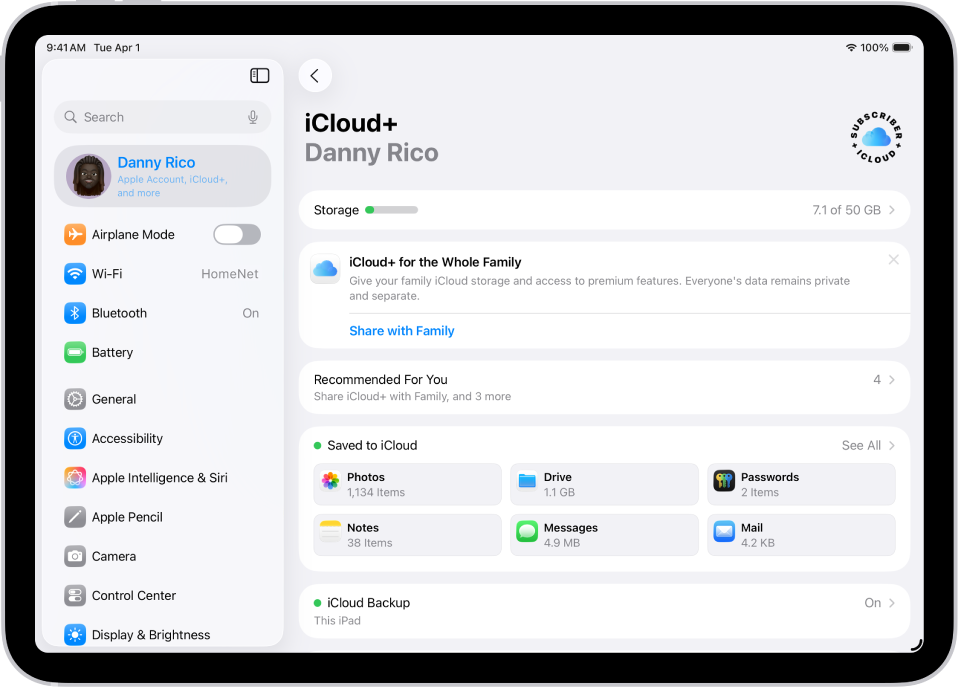 Obrazovka nastavení iCloudu s prehľadom využitia úložiska a zoznamom funkcií, ktoré je možné s iCloudom používať, napríklad Fotky, iCloud Drive a iCloud záloha.