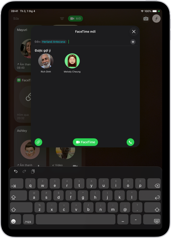 Cửa sổ FaceTime mới trên iPad. Một tên được nhập vào trường Đến và hai liên hệ được gợi ý xuất hiện ở bên dưới.