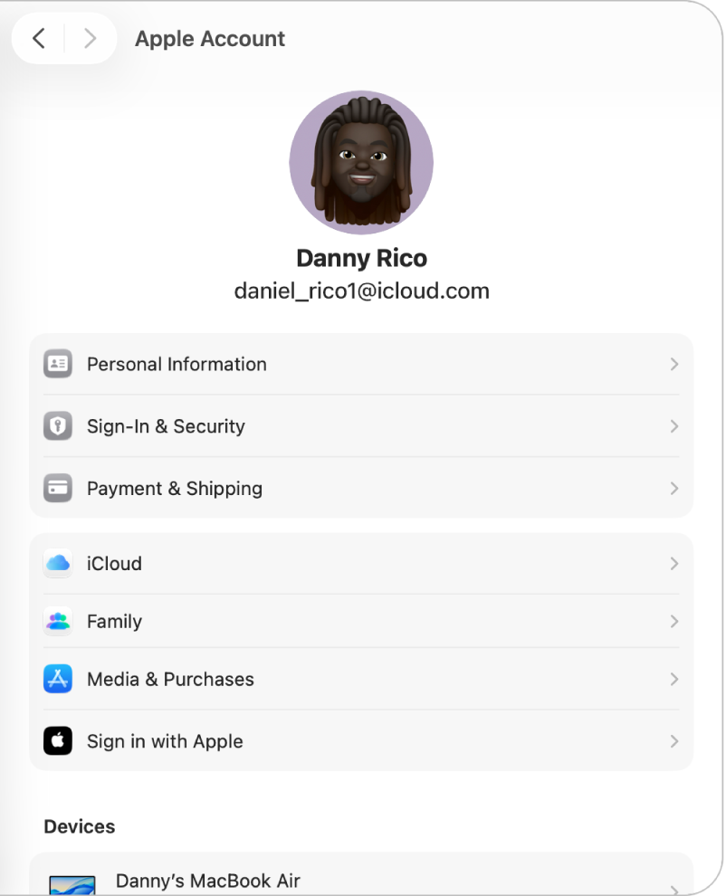 การตั้งค่าบัญชี Apple ที่แสดงรูปภาพบัญชี Apple อยู่ที่ด้านบนสุด
