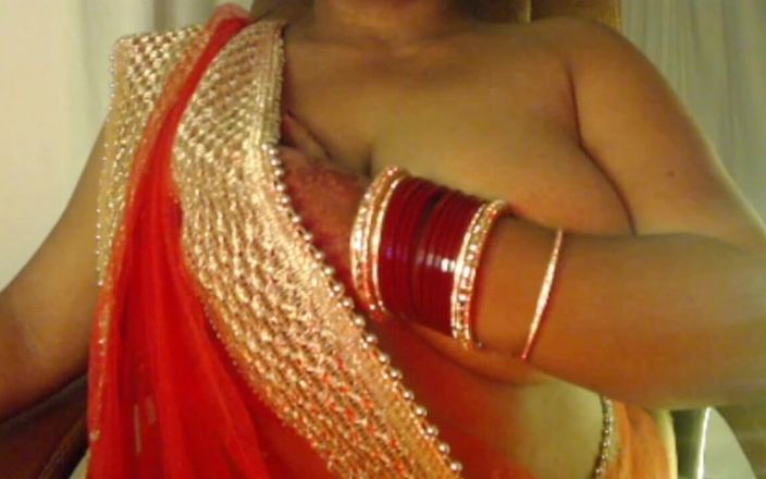 HotGirl21: Hot Sexy Nude Boobs Show and Hot Big Boobs Nipple.