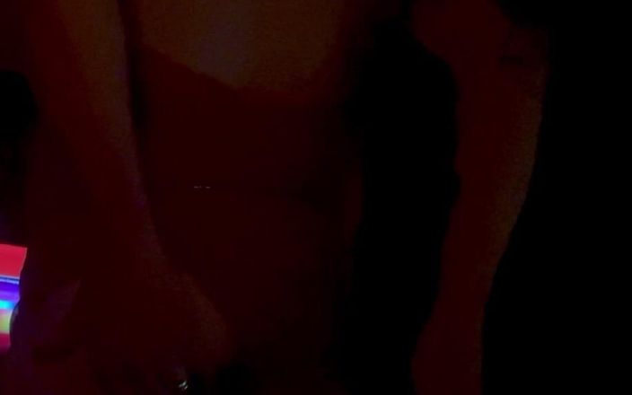 Ladyluve: A Sample of What I'm Like From the Front and...