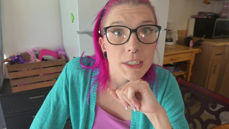 Miss Ellie Roleplay: Madrastra encuentra inferioridad