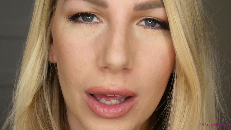 Danielle Maye: Beautiful Lips Custom