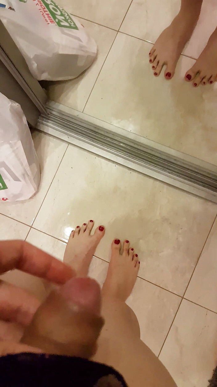 TrannySexyFeet: Я в доминантном настроении