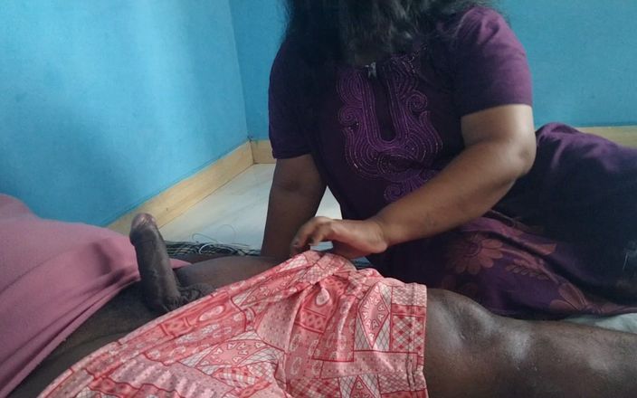 Tamil lesbian: Akka Thambi en mamada caliente y sexo caliente al estilo...