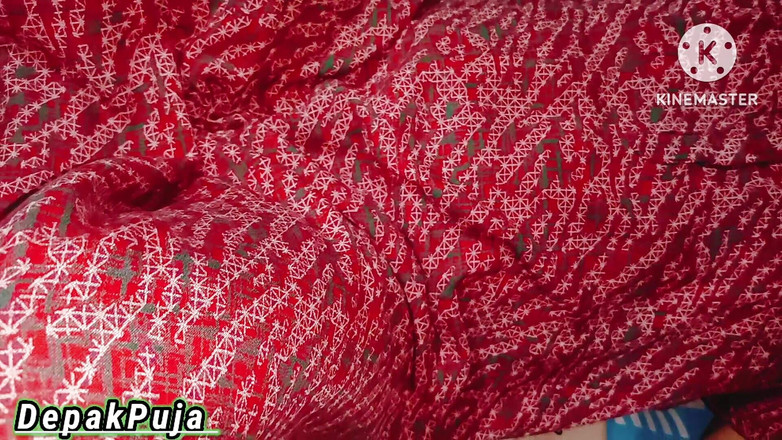 Depak Puja: 印度乡村德西女人性爱高清视频 第1部分