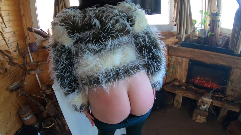 MilfyCalla: Sepong kontol sampai tenggorokan, mainin sperma hangat- leather and fur...