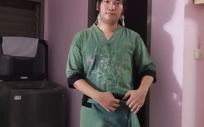 Fampfy Nana: Je suis belle à la thaïlandaise.