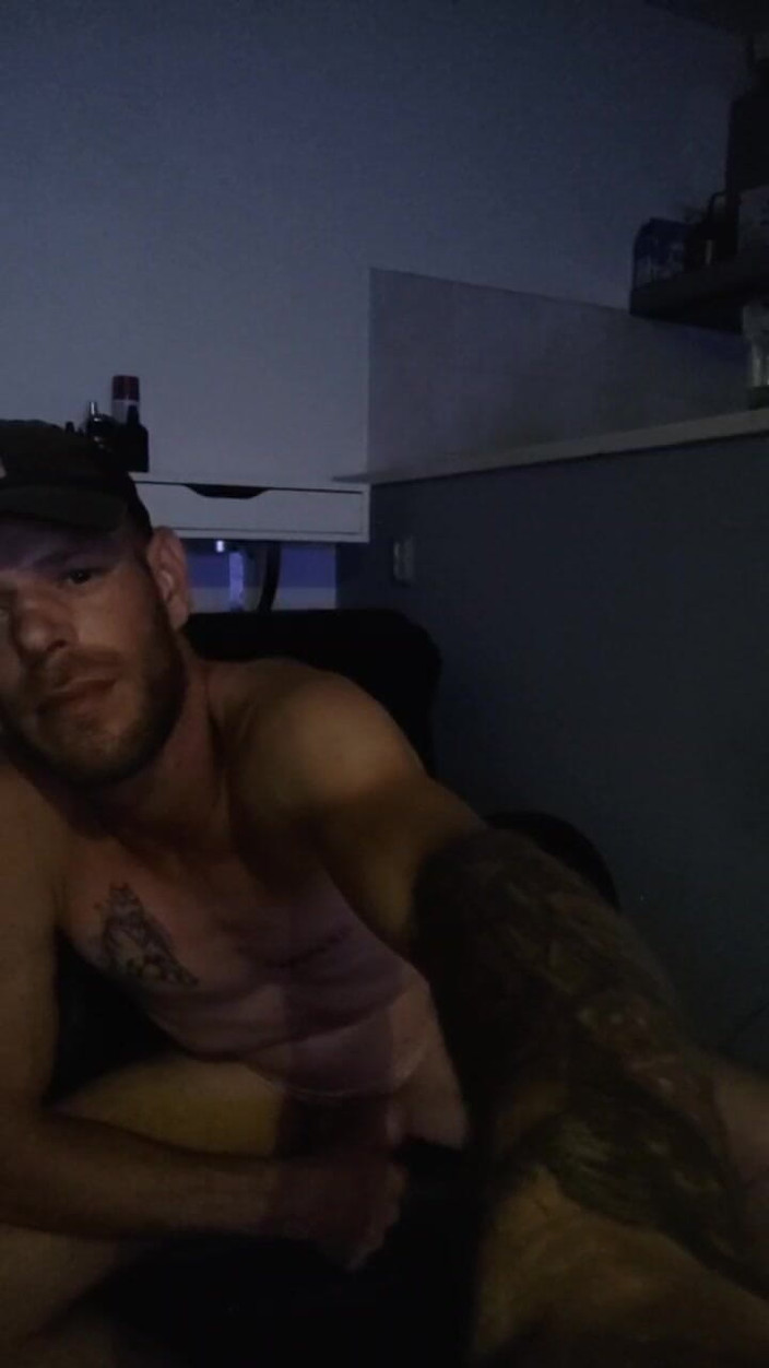 AnacondaWhite: Would You Come Over?