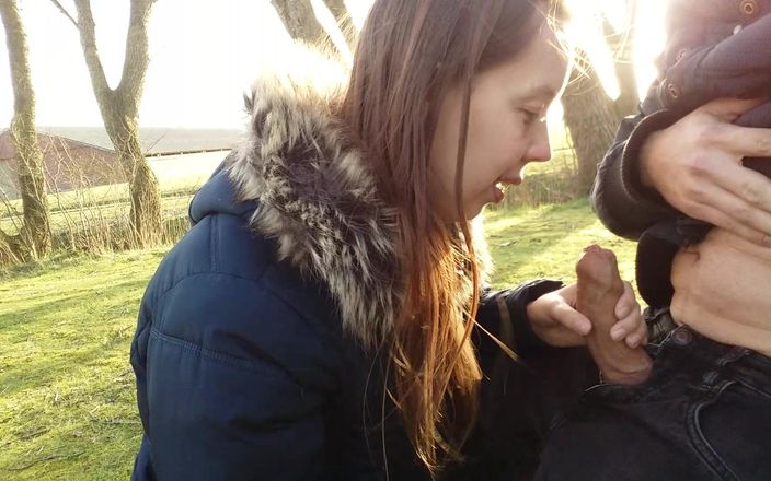 Alison Robell: Я сделал ему минет на обочине, недалеко от дома фермеров. Несколько автомобилей, проехав мимо и застукали нас.