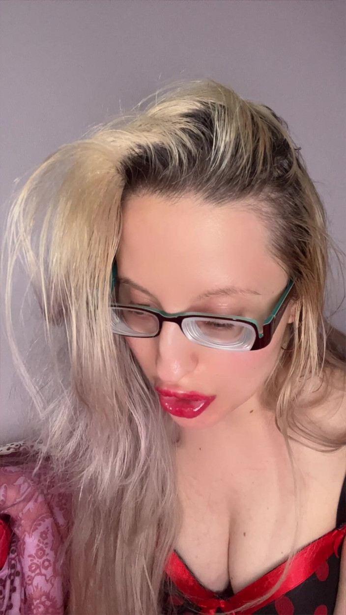 FinDom Goaldigger: Bimbo Sexy Trans Transformation