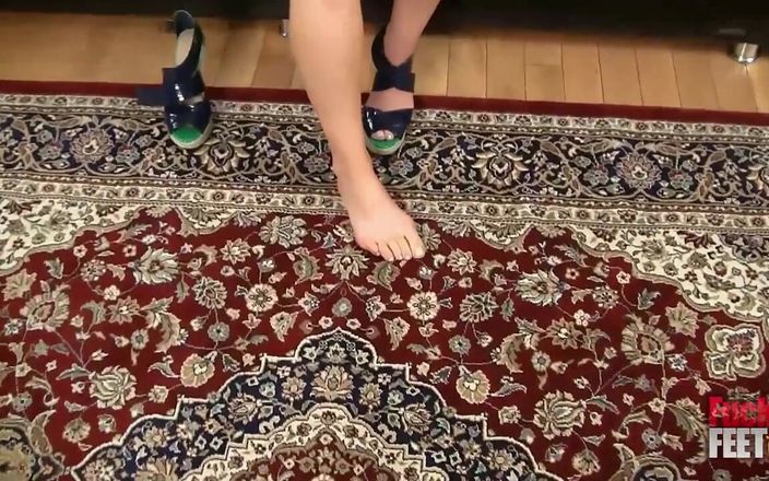 Fucked Feet: Mia Gold Flip Flop Footjob!