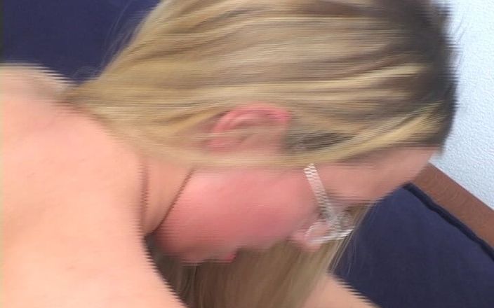 Nikky Thorne's Amateur Teen Casting: Sweet Young Amateur First Time Audition - Bic_7