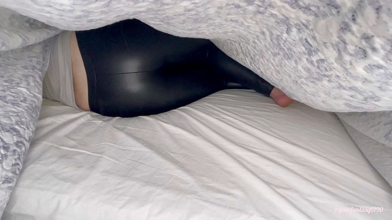 Your fantasy studio: Dutch oven farts in leather trousers