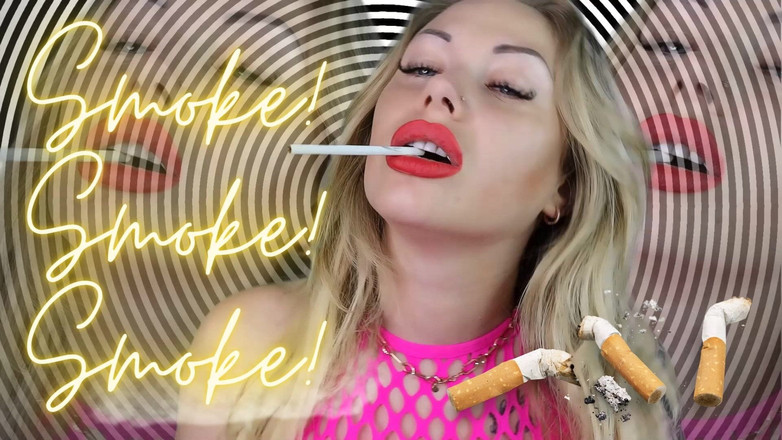 Goddess Misha Goldy: Hipnotizante aliento de ASMR a acariciar y fumar con negación...