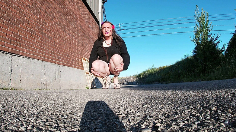 JonasBen: Sissy TV Wanking in the Wind Outdoors in the Morning...