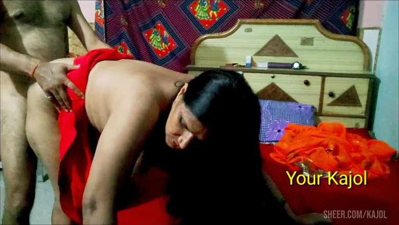 Lustykajolbhabhi: Дези трахнули в ее доме