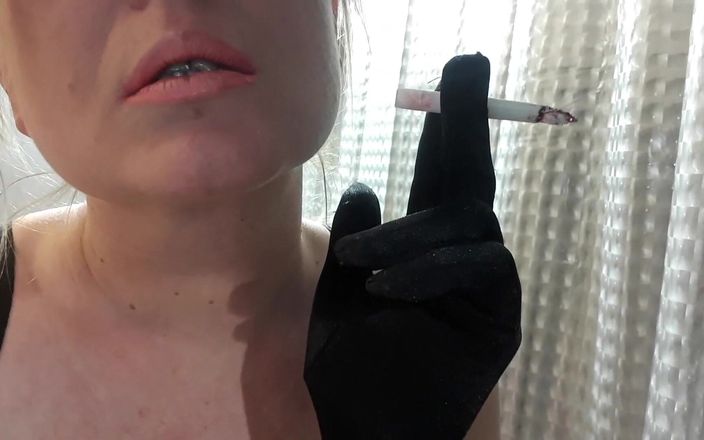 Aqua Pola: Compilation Smoke Two Cigarette Slim and