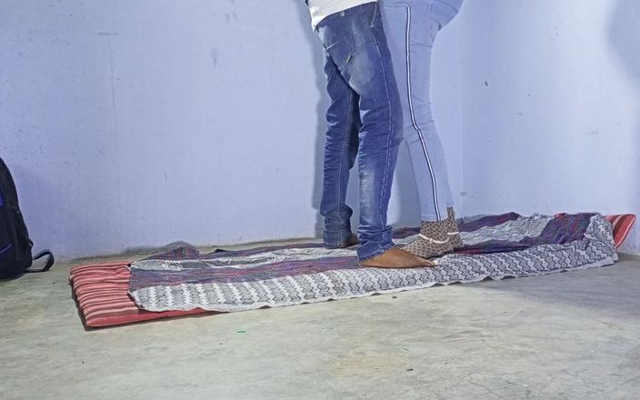 Indian college girls sex: Тамильская индийская студентка трахается в комнате класса с бойфрендом