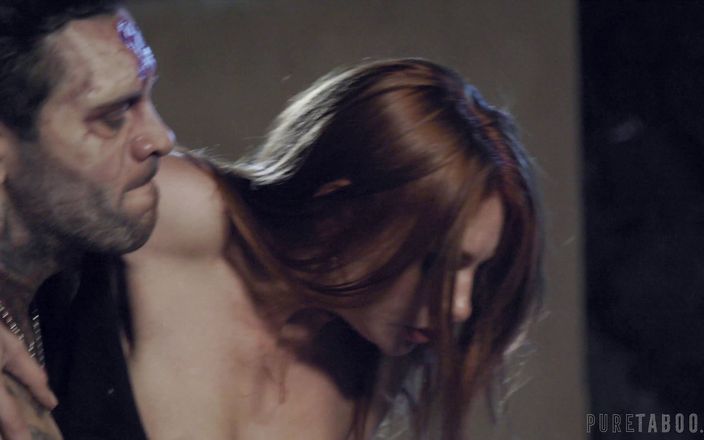 Pure Taboo: PURE TABU unter dem bett: In der nacht kamen sie...