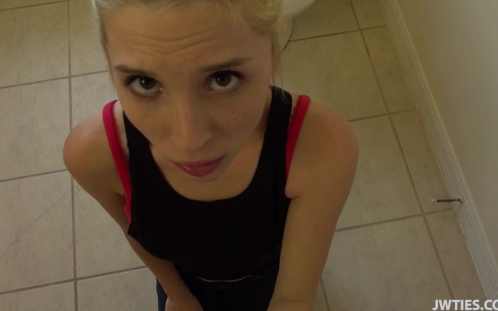 Desperate Pleasures: Piper perri thổi nó lớn