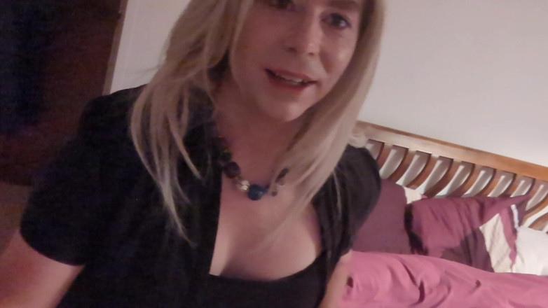NikkiGee: Unwinding Before Bed, Stockings, Short Skirt &amp; Heels!