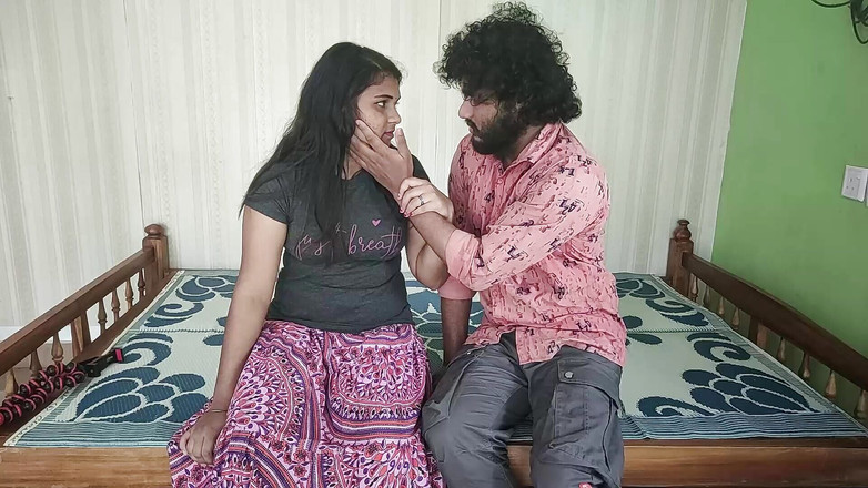 Vaigavarun45: Вайшнави доминация Sharun Raj, горячая романтика в гостиничном номере, горячая романтика пары Mallu, романская девушка доминация, романтическая пара