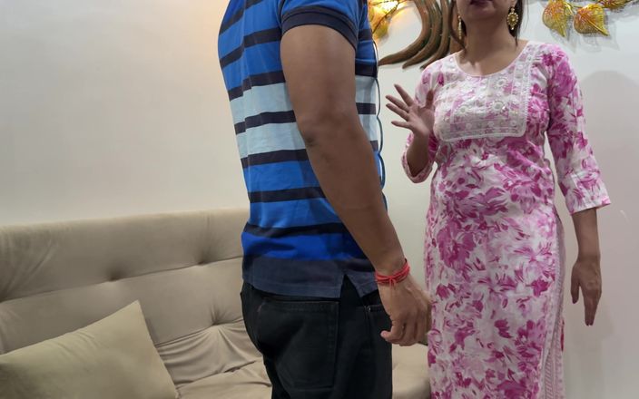 Hornycouple149: Indischer heißer bhabhi-sex mit Tailor Master (hindi Audio)