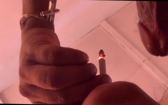 Tina Baby: Быстрый трах на обеденном перерыве, чтобы доить из спермы, я не мог принести сегодня обед