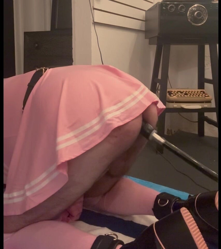 Rateshents: Sissy in Pink and Leathers in a Fit of Madness...
