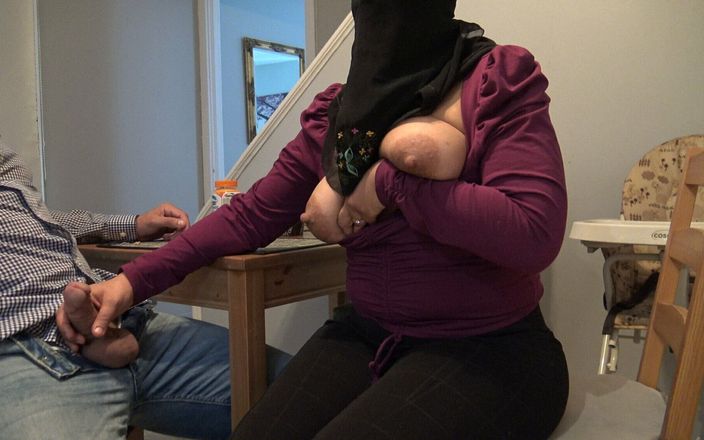 Souzan Halabi: Stora tuttar arabiska MILF fusk med hängde Tinder boy