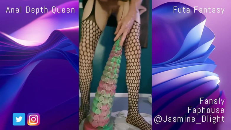 Jasmine Dlight - UK's most extreme anal porn star: Johnthomastoys inserciones anales profundas extremas en anime pvc extremo anal