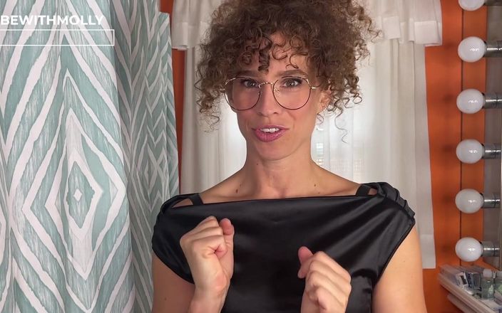 VibeWithMommy: Jewish Stepmom Sneaks Away From Hubby at Party to Film...