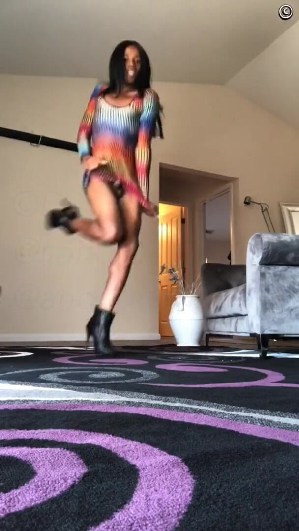 Karma Rainbow Smith D: Haz que este gatito esté puro - Voguing Karma D