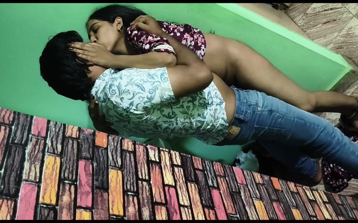 Parizadi: College Ex-girlfriend Sucking and Fucked