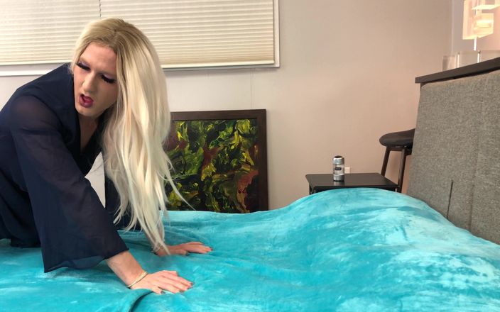 Sissy Bailey Wilde: Super Sexy Blonde Crossdresser Bailey Wilde Fucked - Compilation 4